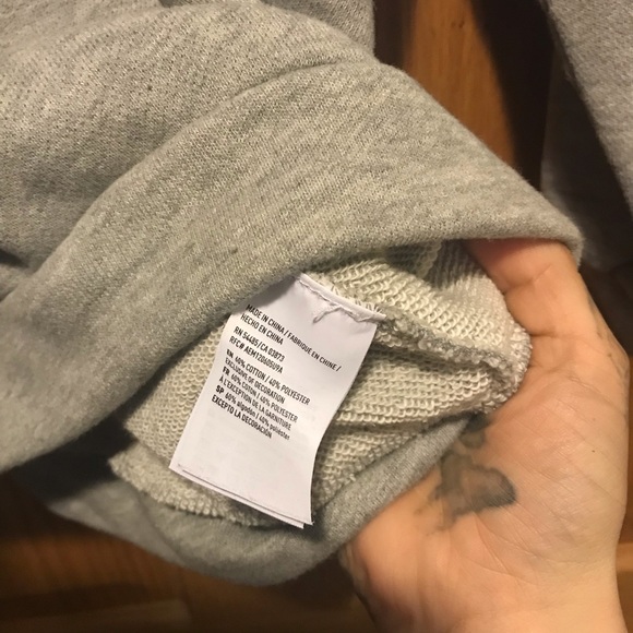 American Eagle Sweatshirt - Picture 5 of 5